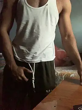 Snapshot of Vampire_xoxo chatting on January 5, 2025, 11:15 am Vampire xoxo online show from January 5, 2025, 11:15 am