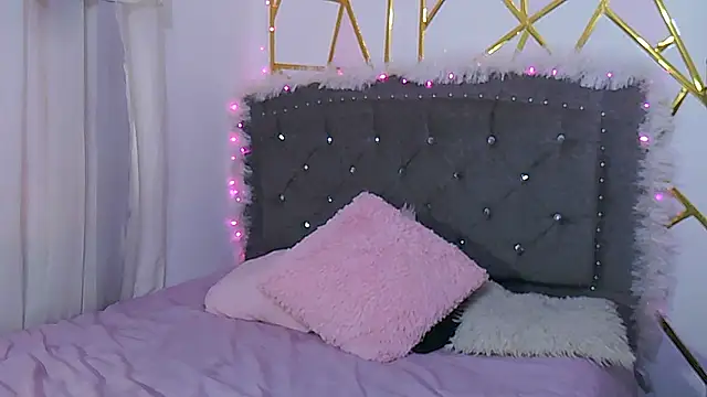 Zara47sweet online show from November 29, 2025, 9:29 pm