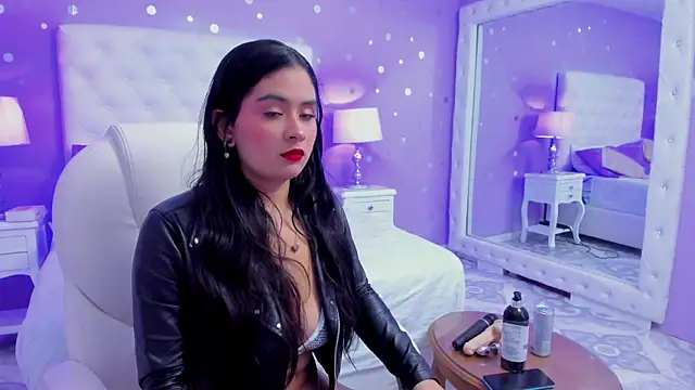 scarlette 15  online show from January 11, 2025, 3:55 am