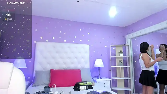 scarlette 15  online show from September 13, 2025, 12:54 am