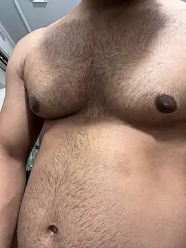 Snapshot of John_desihunk chatting on May 21, 2026, 6:42 am John desihunk online show from May 21, 2026, 6:42 am