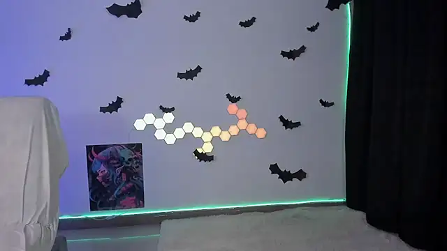 cyberzoe online show from October 19, 2025, 11:33 am