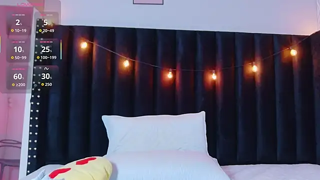 hotlatinateacher online show from October 29, 2025, 7:21 am