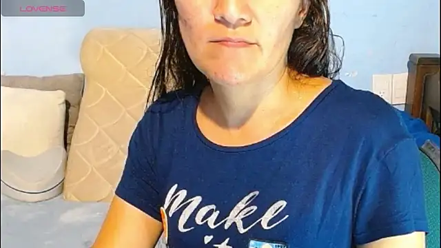 venus swet  online show from October 14, 2025, 1:17 am