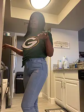 RainFallzxxz online show from March 9, 2025, 6:54 pm