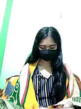 Snapshot of Arisha- chatting on January 1, 2025, 11:49 am Arisha- online show from January 1, 2025, 11:49 am