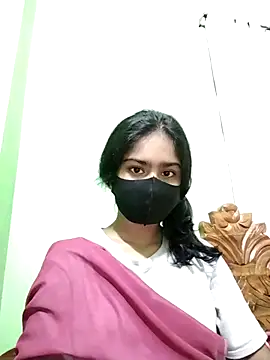 Snapshot of Arisha- chatting on January 8, 2025, 7:13 pm Arisha- online show from January 8, 2025, 7:13 pm