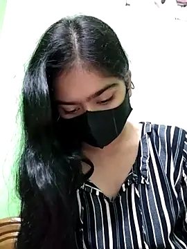 Snapshot of Arisha- chatting on January 12, 2025, 5:11 pm Arisha- online show from January 12, 2025, 5:11 pm