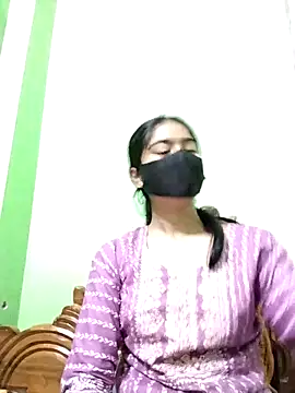 Snapshot of Arisha- chatting on January 29, 2025, 3:47 pm Arisha- online show from January 29, 2025, 3:47 pm