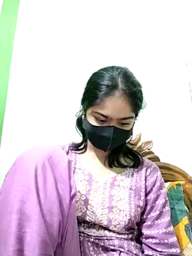 Snapshot of Arisha- chatting on January 29, 2025, 6:50 pm Arisha- online show from January 29, 2025, 6:50 pm