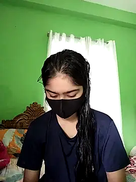 Snapshot of Arisha- chatting on February 1, 2025, 7:47 am Arisha- online show from February 1, 2025, 7:47 am