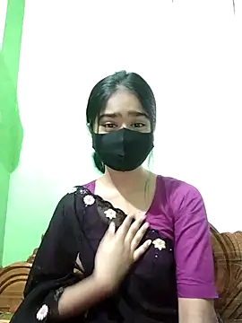 Snapshot of Arisha- chatting on February 11, 2025, 10:59 am Arisha- online show from February 11, 2025, 10:59 am