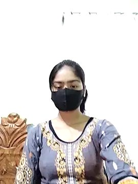 Snapshot of Arisha- chatting on February 23, 2025, 2:18 am Arisha- online show from February 23, 2025, 2:18 am