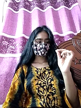 Snapshot of Arisha- chatting on October 11, 2025, 8:29 pm Arisha- online show from October 11, 2025, 8:29 pm