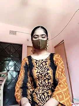 Snapshot of Arisha- chatting on October 19, 2025, 6:36 am Arisha- online show from October 19, 2025, 6:36 am