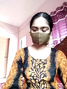 Snapshot of Arisha- chatting on October 26, 2025, 9:26 am Arisha- online show from October 26, 2025, 9:26 am