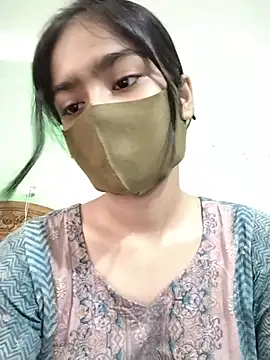 Snapshot of Arisha- chatting on May 22, 2026, 5:25 am Arisha- online show from May 22, 2026, 5:25 am