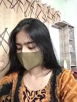 Snapshot of Arisha- chatting on July 28, 2026, 3:43 pm Arisha- online show from July 28, 2026, 3:43 pm