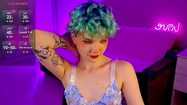 School Love online show from December 11, 2024, 4:20 pm