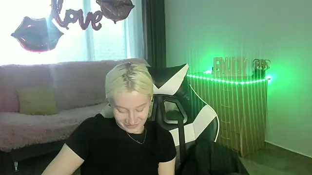 EnigmaSee online show from April 27, 2026, 10:02 am