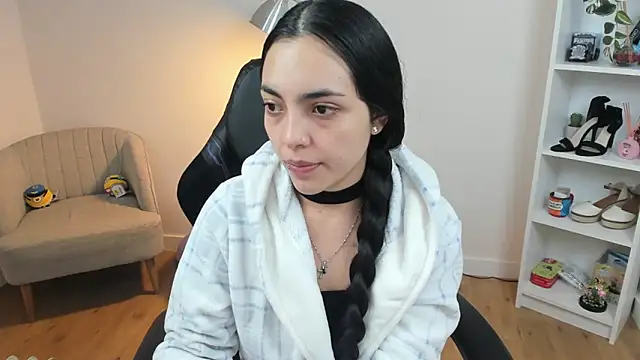  BellaEvans  online show from February 5, 2025, 5:09 am