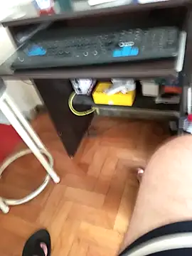 lobomisterioso13 online show from December 16, 2024, 4:49 pm