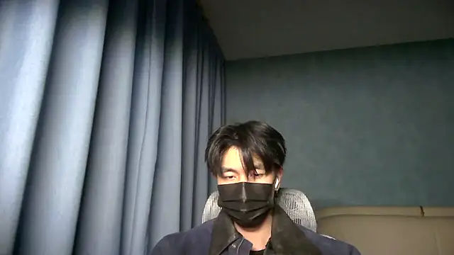 Snapshot of wuzhimao0207 chatting on May 22, 2026, 5:07 pm wuzhimao0207 online show from May 22, 2026, 5:07 pm
