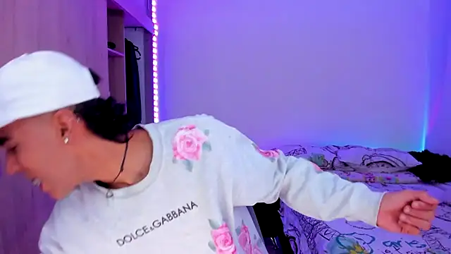 aldrinwhite online show from January 15, 2026, 5:05 pm