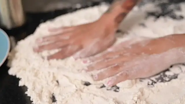 Snapshot of saribelcute chatting on December 2, 2025, 8:59 pm saribelcute online show from December 2, 2025, 8:59 pm