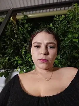 Mommy-Hot online show from July 24, 2026, 2:42 am