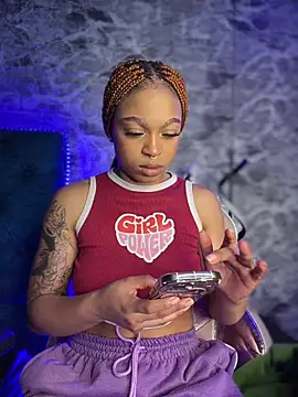 Melany Williams online show from April 15, 2026, 12:56 pm