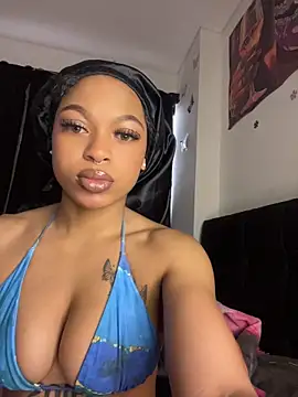 Snapshot of Melany_Williams chatting on April 19, 2026, 12:59 pm Melany Williams online show from April 19, 2026, 12:59 pm