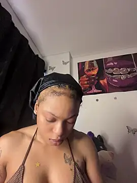 Snapshot of Melany_Williams chatting on April 26, 2026, 12:36 pm Melany Williams online show from April 26, 2026, 12:36 pm