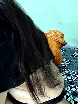 indian yourshreya69 online show from March 31, 2026, 12:45 am