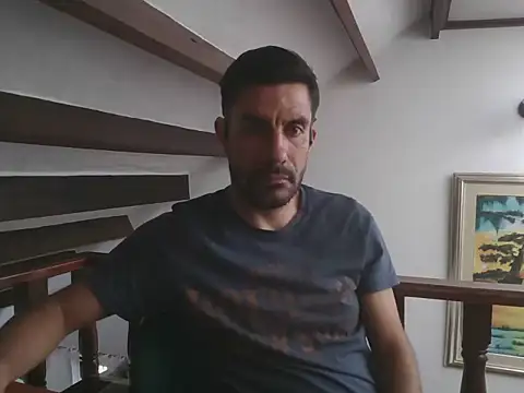 elkike1980 online show from July 28, 2026, 7:39 pm
