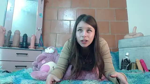 Snapshot of RubyEmerald chatting on February 24, 2026, 6:28 pm RubyEmerald online show from February 24, 2026, 6:28 pm