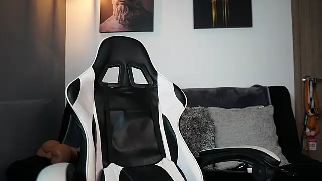 jaxon colton online show from March 15, 2025, 4:46 am