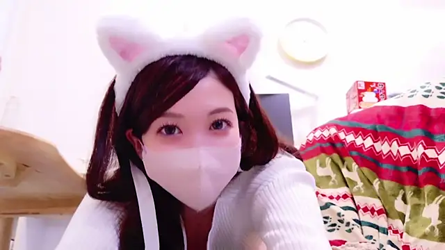 Snapshot of oxo_yuna_oxo chatting on December 29, 2024, 1:17 pm oxo yuna oxo online show from December 29, 2024, 1:17 pm