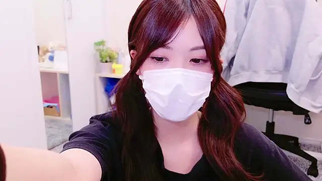 Snapshot of oxo_yuna_oxo chatting on January 27, 2025, 4:01 pm oxo yuna oxo online show from January 27, 2025, 4:01 pm