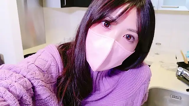 Snapshot of oxo_yuna_oxo chatting on March 14, 2025, 5:35 pm oxo yuna oxo online show from March 14, 2025, 5:35 pm