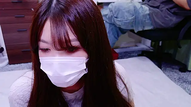 Snapshot of oxo_yuna_oxo chatting on September 17, 2025, 12:40 pm oxo yuna oxo online show from September 17, 2025, 12:40 pm