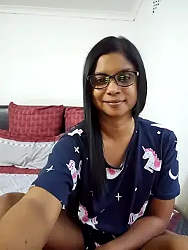 Snapshot of Sensual_indian7 chatting on April 28, 2026, 3:17 pm Sensual indian7 online show from April 28, 2026, 3:17 pm