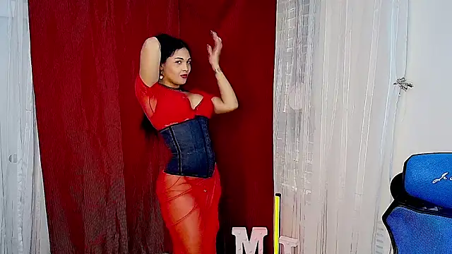 MOMMYJEVAA online show from April 14, 2026, 2:45 pm