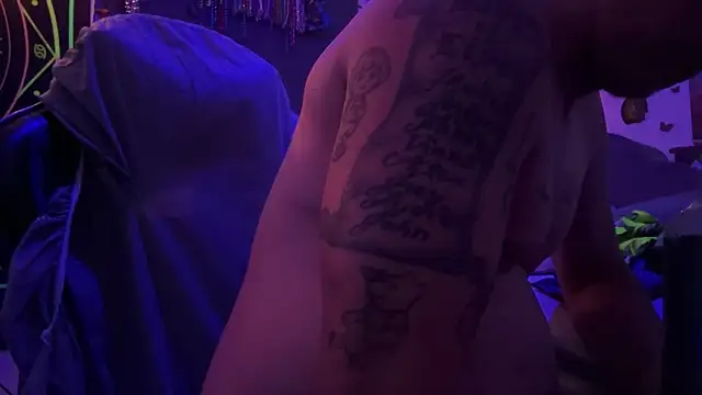 Buffshagswell online show from April 8, 2026, 2:55 am