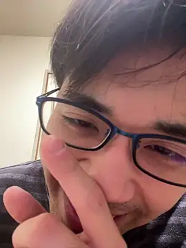 ryusei18570 online show from February 15, 2025, 6:01 pm