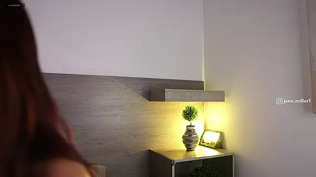 Jennmiiller  online show from July 3, 2026, 12:22 pm