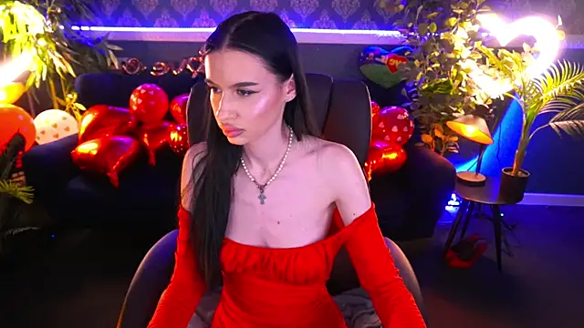 Snow WhiteeeX online show from February 17, 2025, 5:21 pm