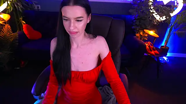 Snow WhiteeeX online show from February 25, 2025, 5:08 am