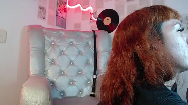 Snapshot of IvanaFetish chatting on October 9, 2025, 10:08 pm IvanaFetish online show from October 9, 2025, 10:08 pm