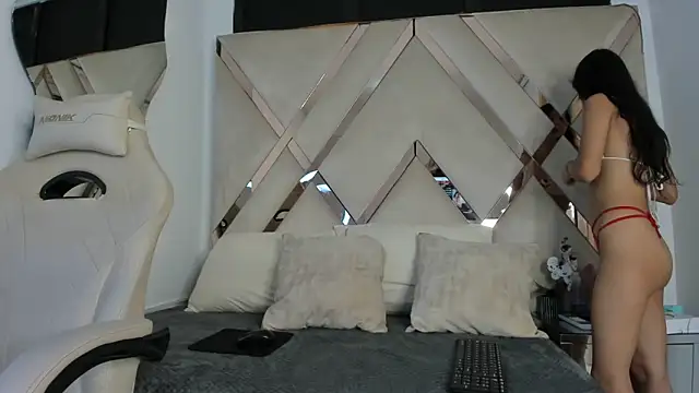 ninaht online show from January 11, 2025, 8:54 pm